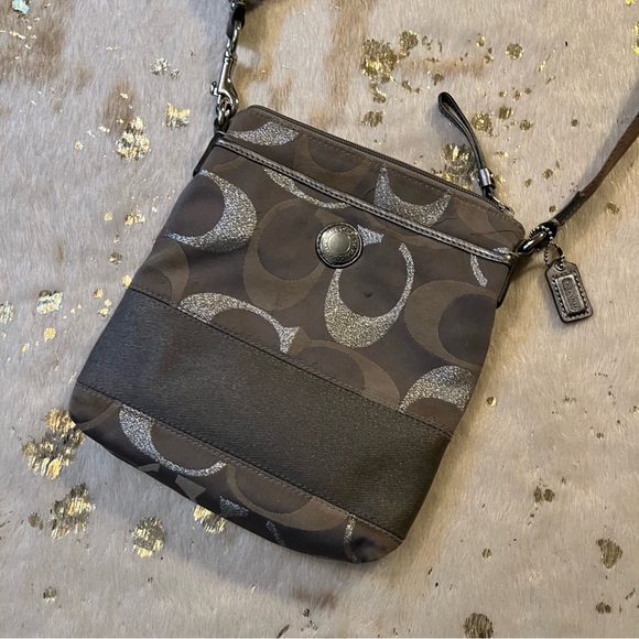 Coach Signature Stripe Swingpack Crossbody Shoulder Handbag Purse - Picture 8 of 8